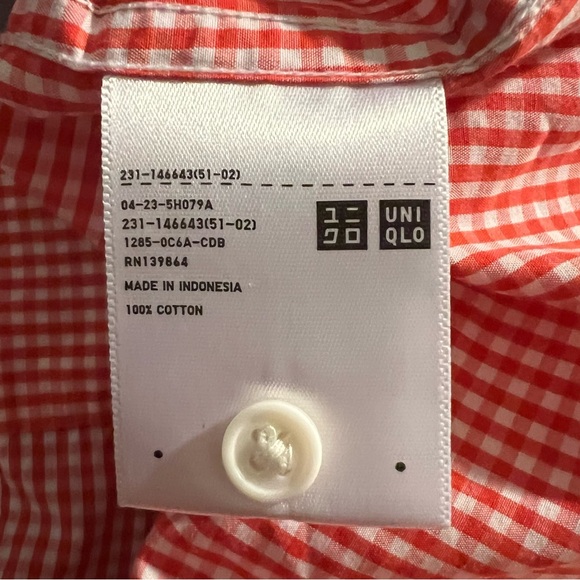 UNIQLO Red Gingham Plaid Button Down Cotton Shirt, Sz XS, HP - Picture 4 of 7